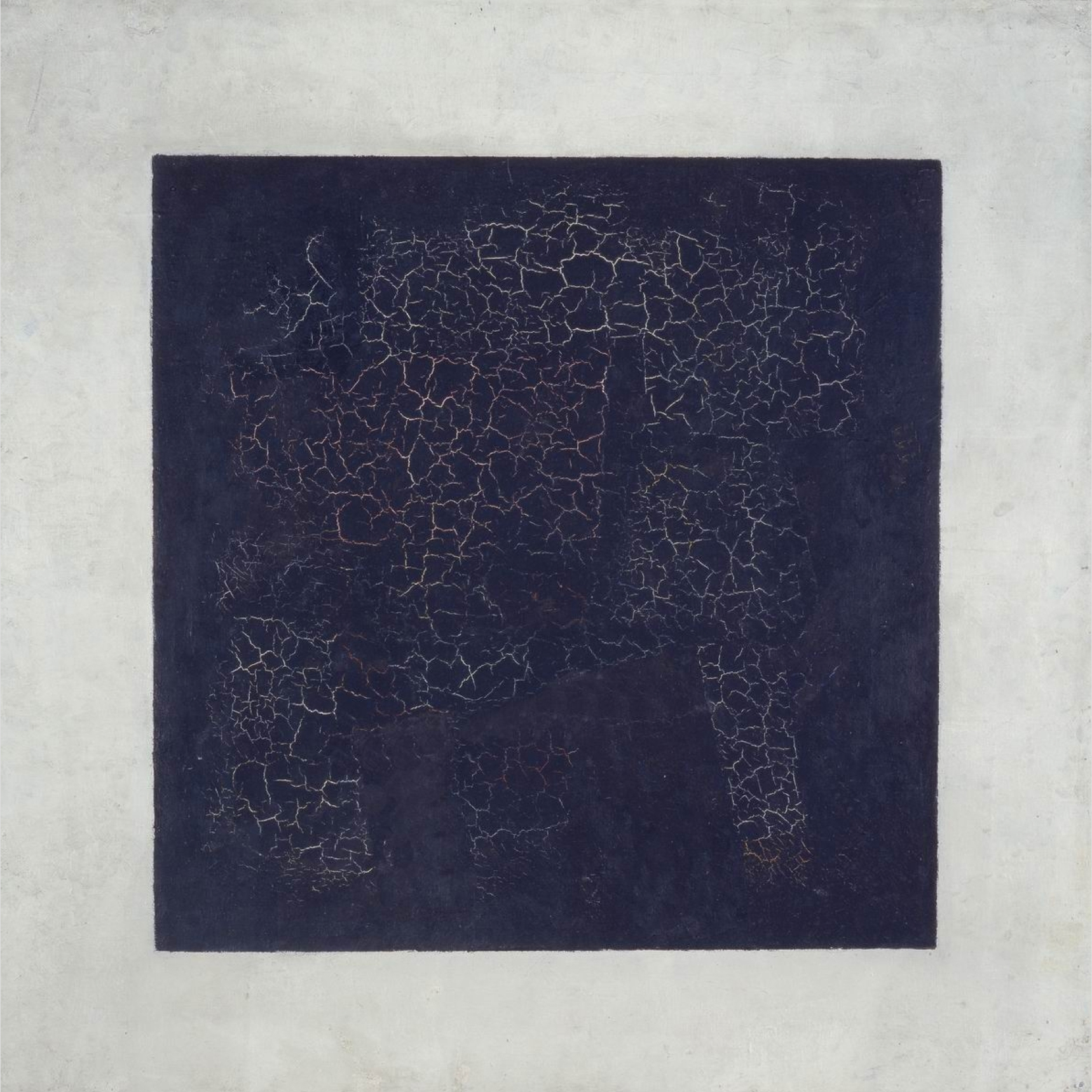 Pintura de un cuadrado negro sobre fondo blanco con la superficie negra llena de grietas finas que dejan ver capas de color debajo