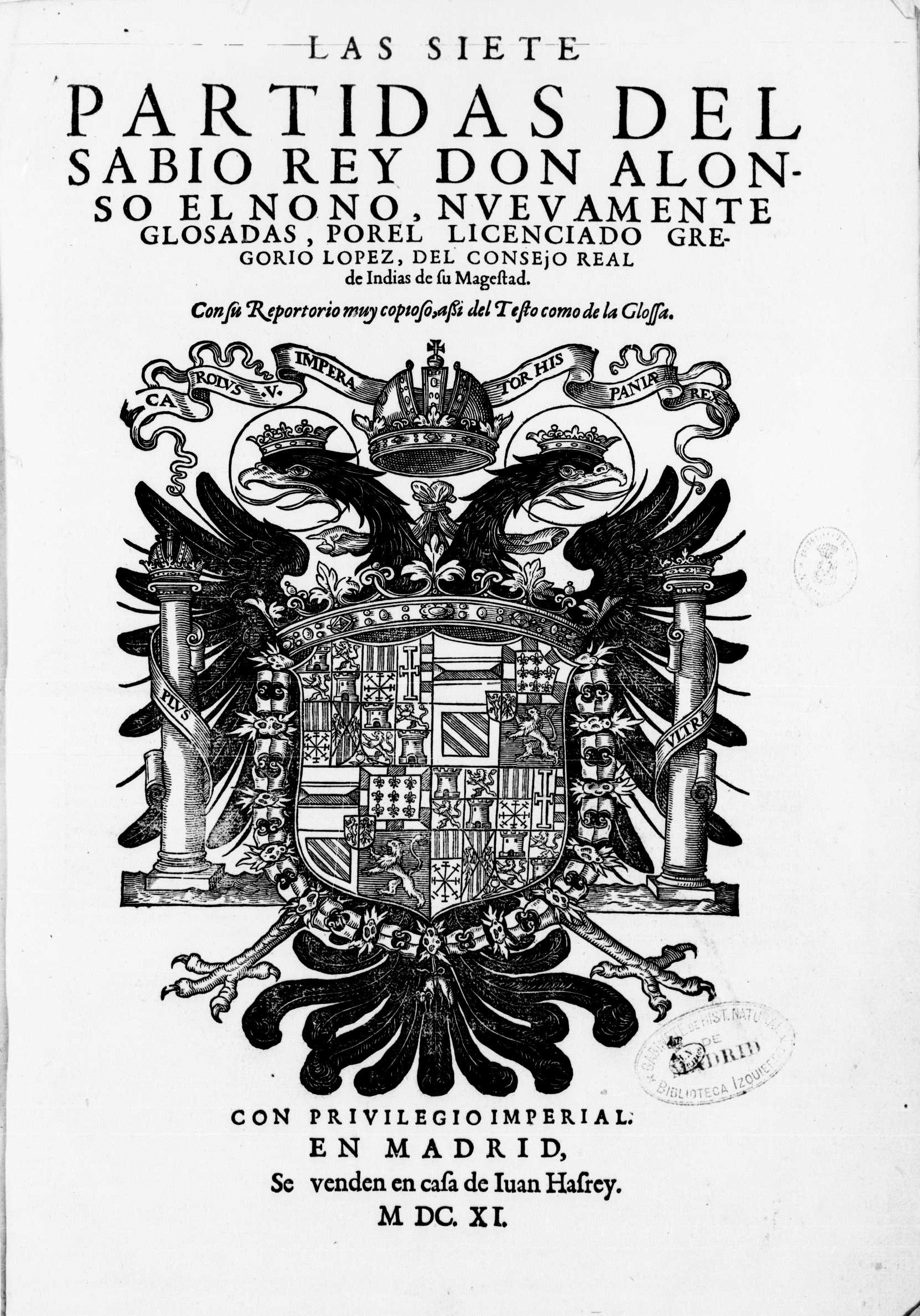 Portada de un libro antiguo con un gran escudo imperial con águila bicéfala en el centro y el título en letras mayúsculas encima