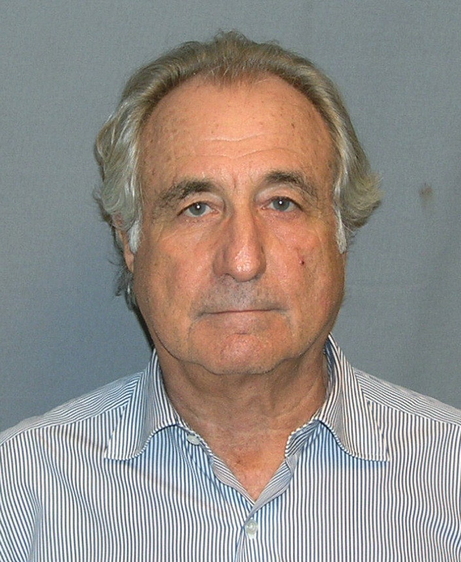 Fotografía policial de Bernard Madoff
