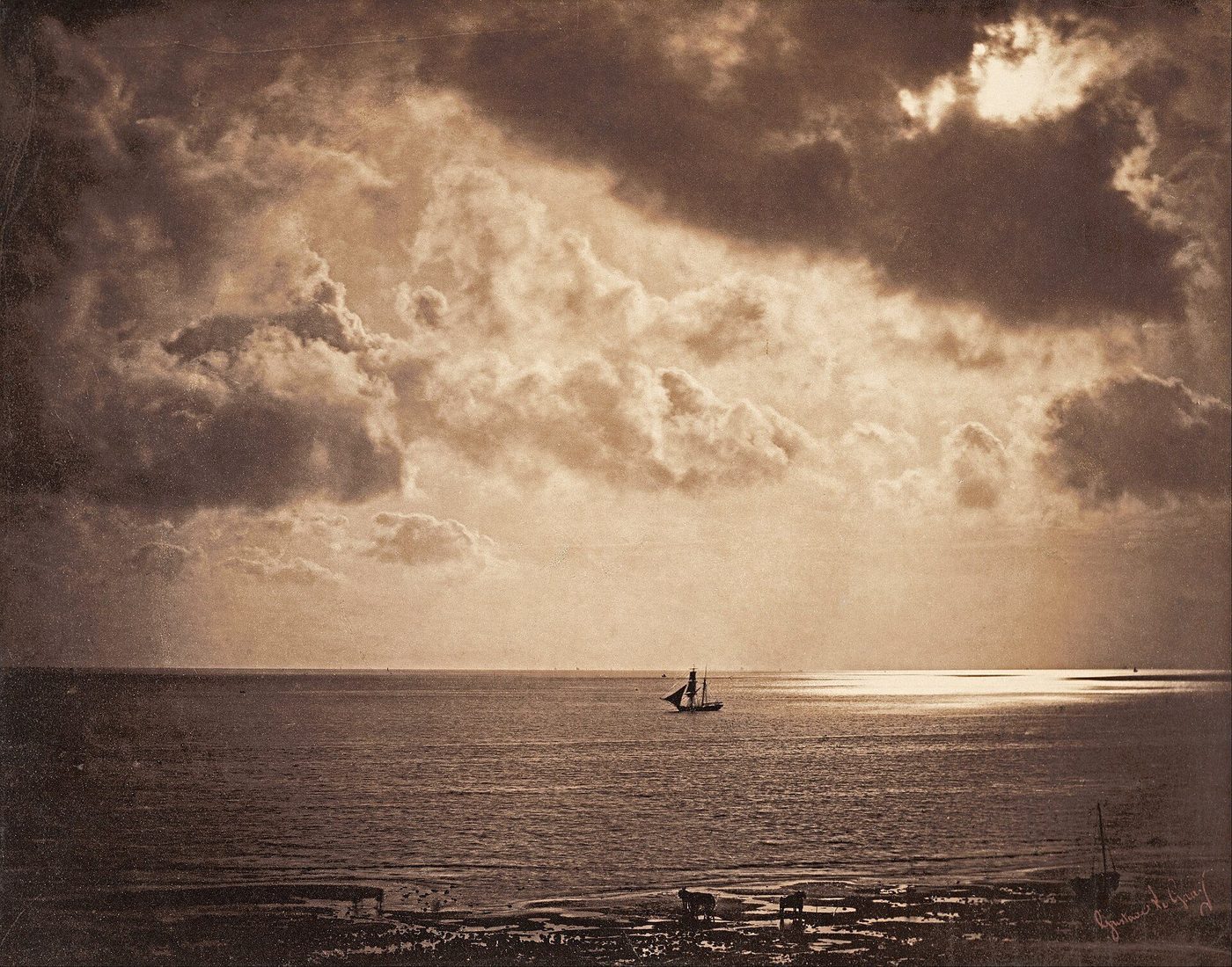 Marina de Gustave Le Gray con el horizonte bajo y el cielo ocupando dos tercios del encuadre
