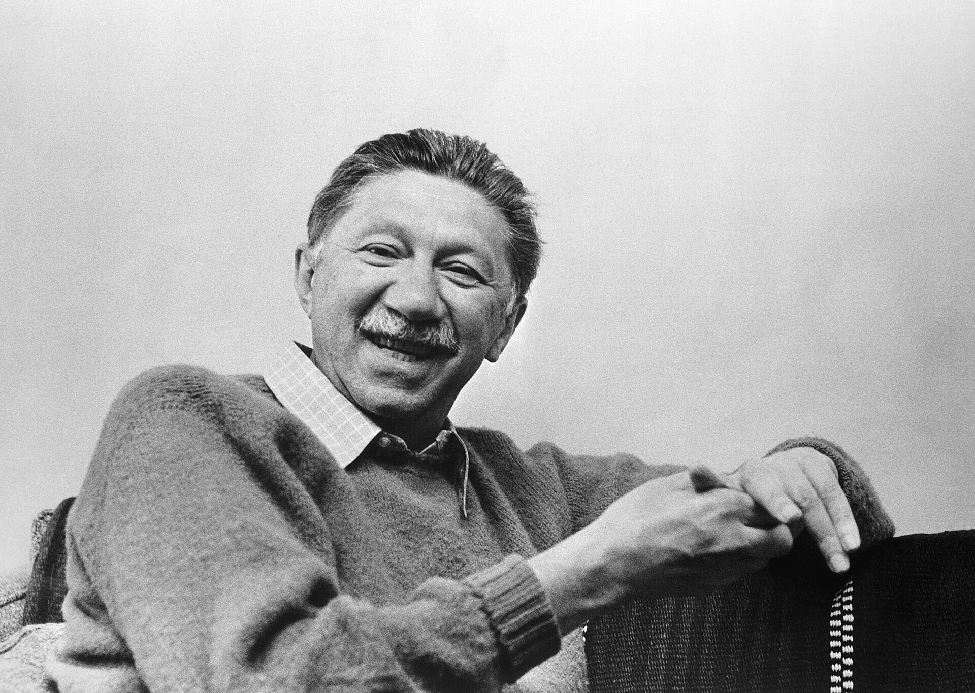 Retrato fotográfico de Abraham Maslow