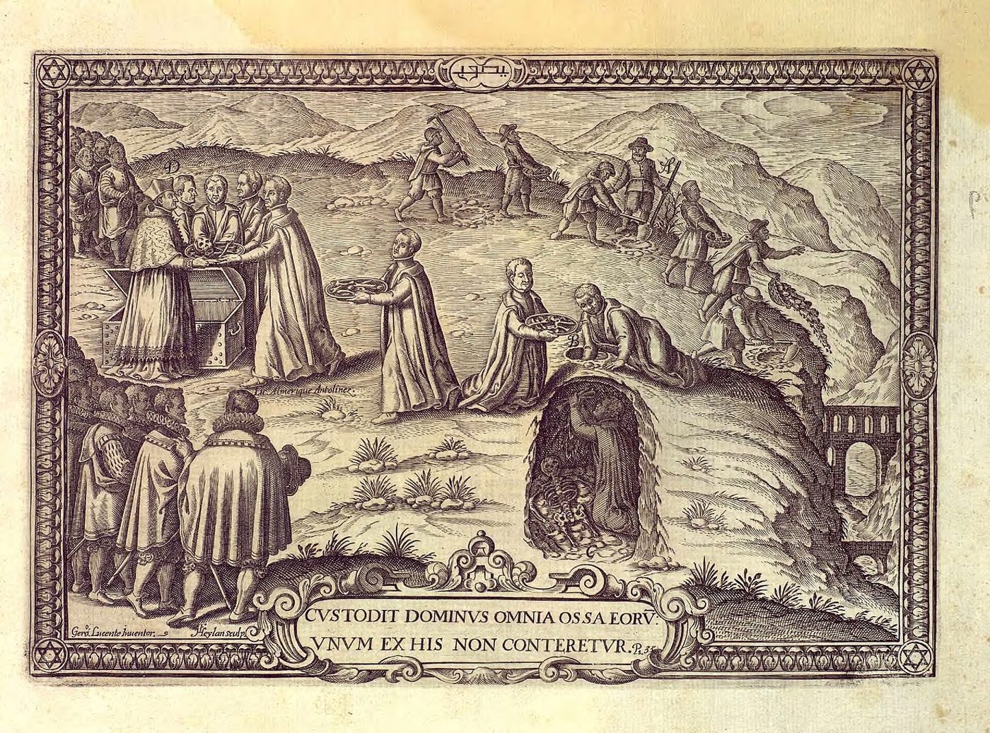 Grabado de un monte con cuevas en el que clérigos y fieles recogen restos del suelo, mientras otros suben en procesión, dentro de un marco con inscripción latina