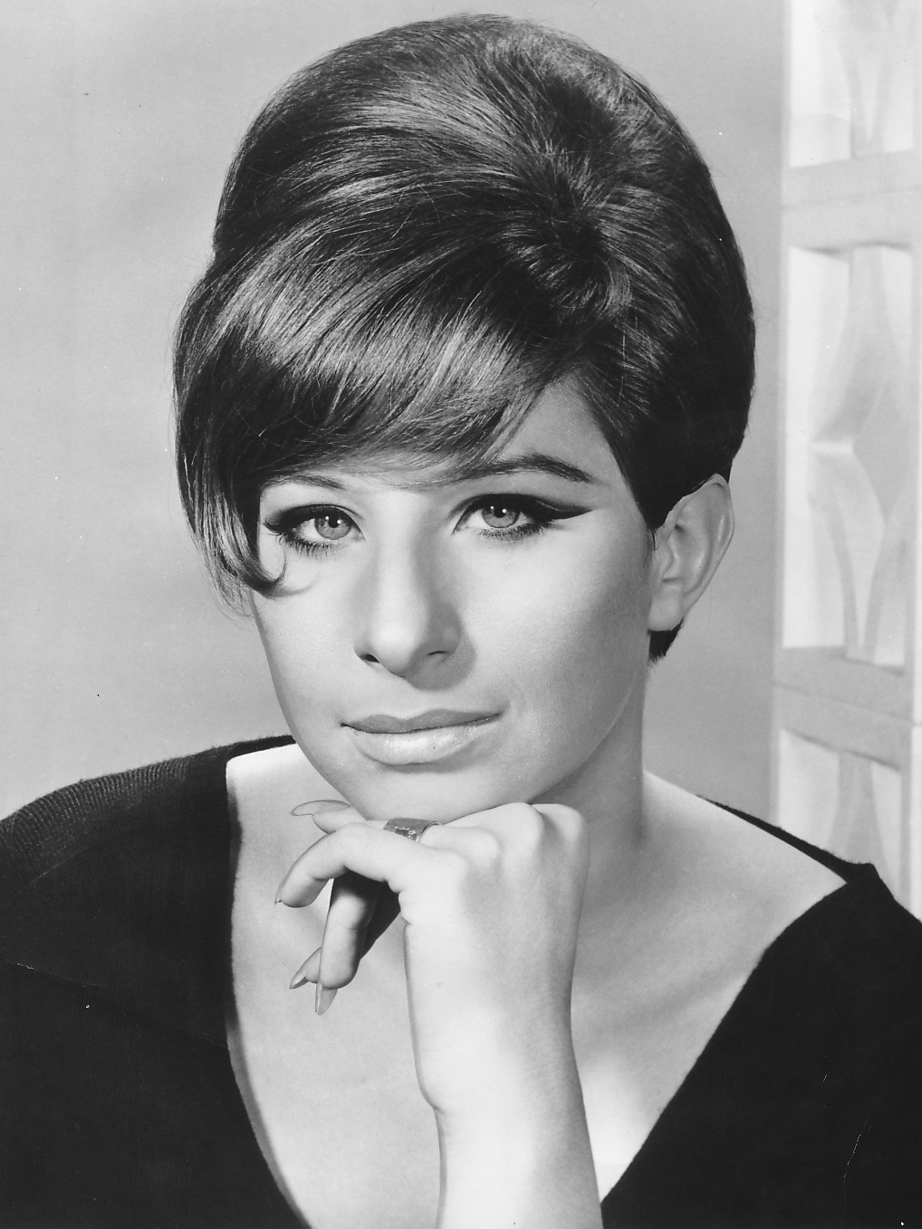 Retrato fotográfico de Barbra Streisand en 1966